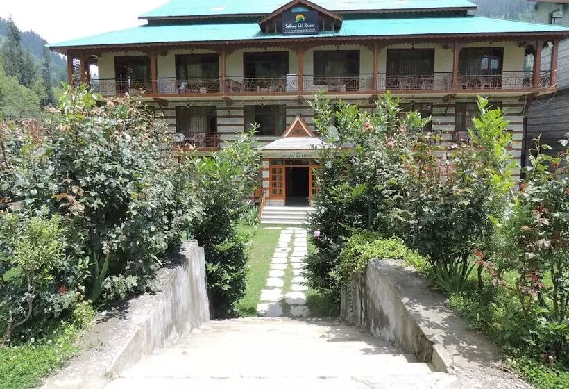 Hotelli Solang Ski Resort A Unit Of Primo Resorts