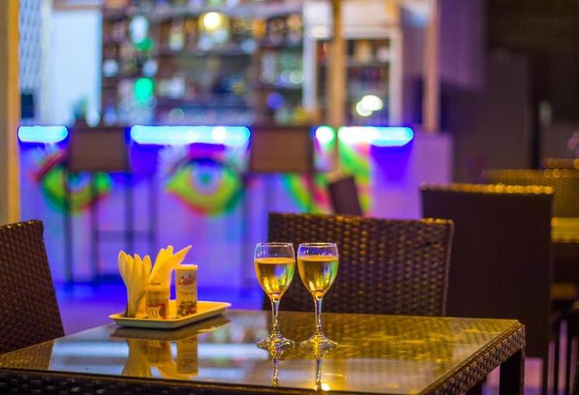 Hotel Beach Doorz Place