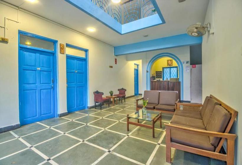 Hotel Beach Doorz Place