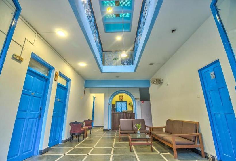 Hotel Beach Doorz Place