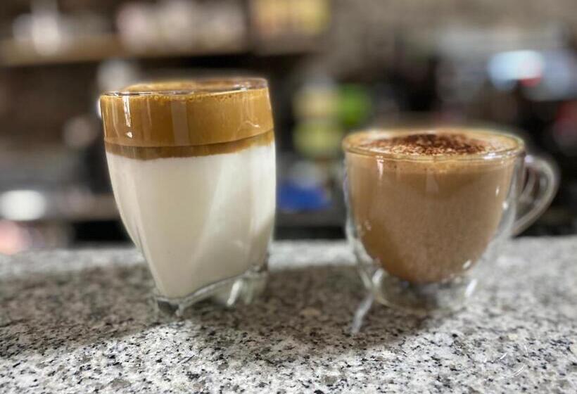 پانسیون Techas City Center Luxurious Suite