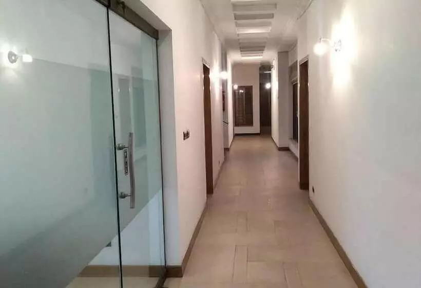 پانسیون Elite Lodge Guest House