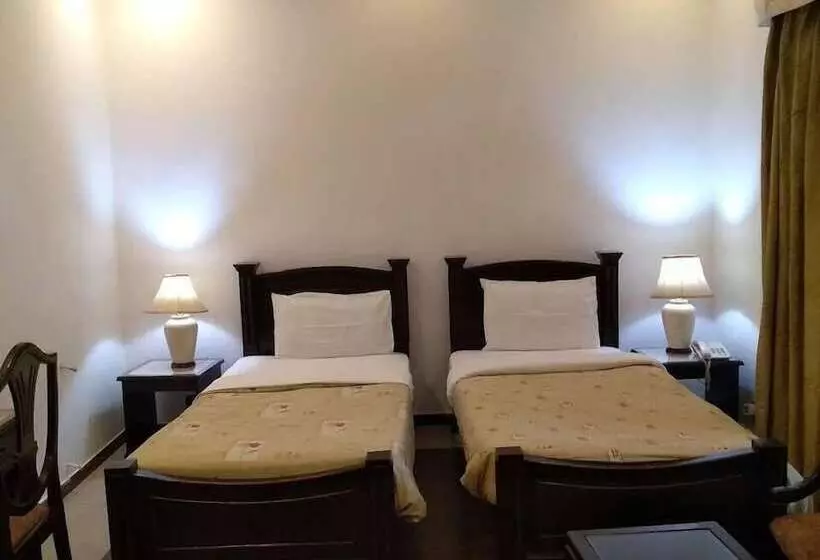 پانسیون Elite Lodge Guest House