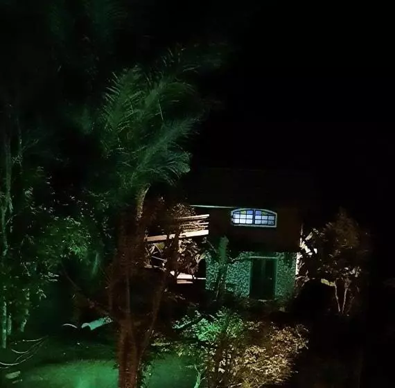 Majatalo Suítes Casinha Do Alto Da Bocaina