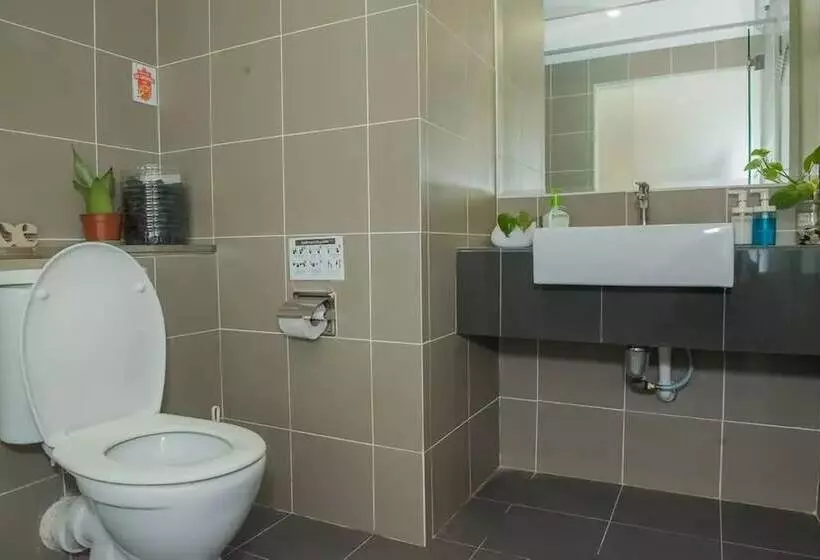 ペンション Yo.om @ Aeropod Ecohom Stay 13