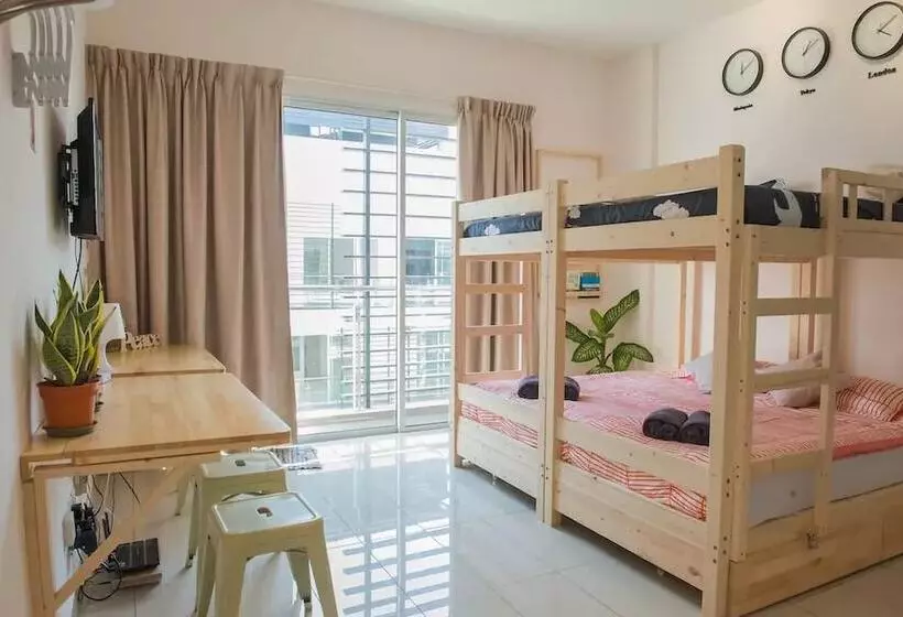 ペンション Yo.om @ Aeropod Ecohom Stay 13