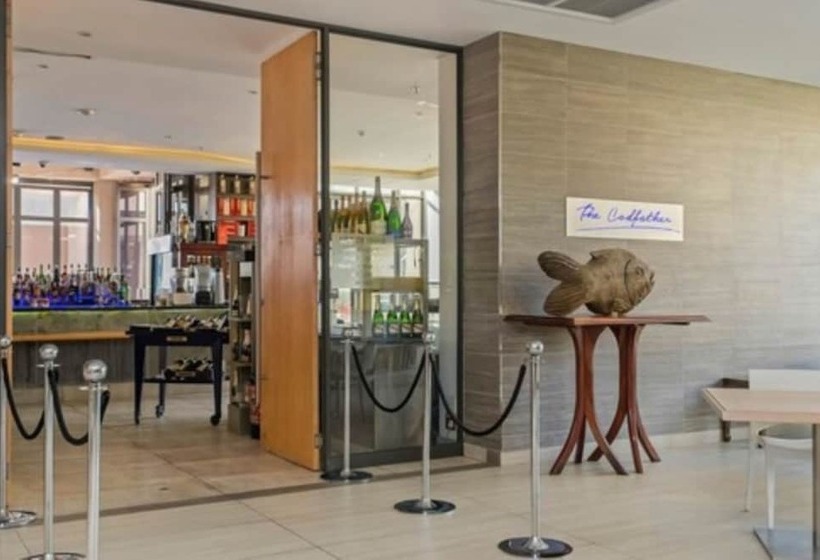 Sandton Skye Apartment   616