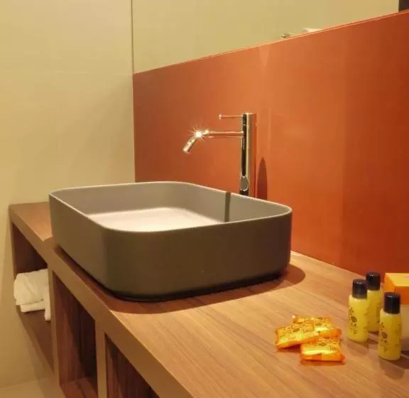 Aamiaismajoitus (B&B) Rb Del Teatro&apartaments