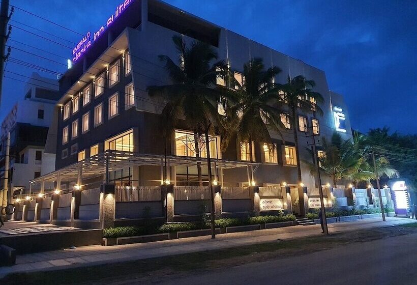 فندق Emerald Clarks Inn Suites