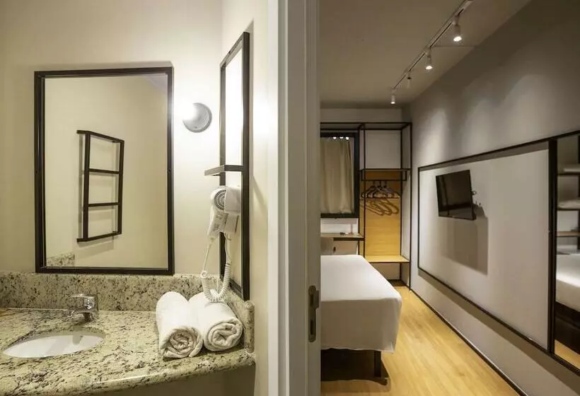 ホテル Ibis Cuiaba Shopping