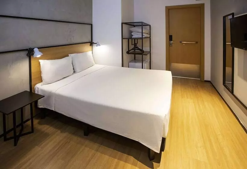 ホテル Ibis Cuiaba Shopping