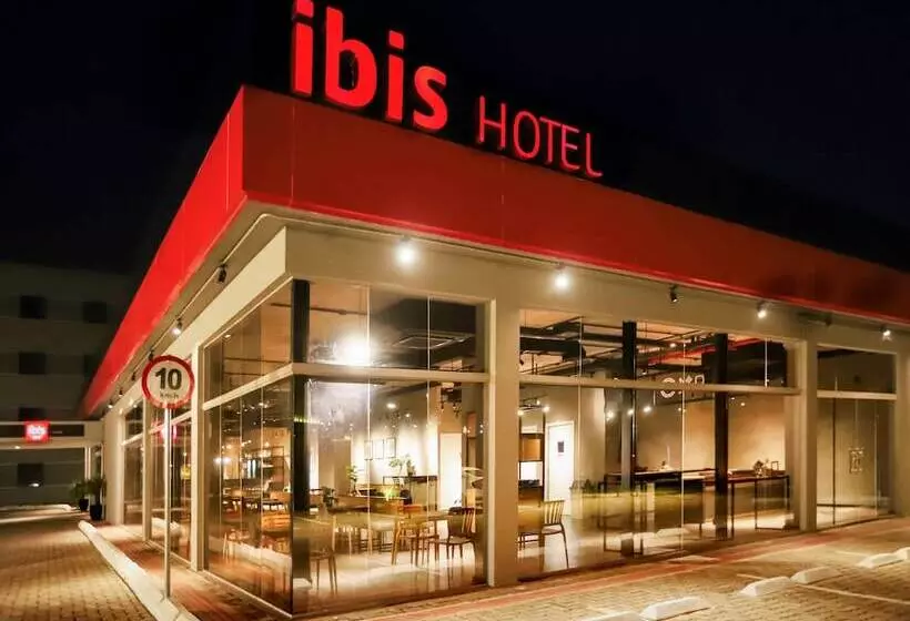 ホテル Ibis Cuiaba Shopping