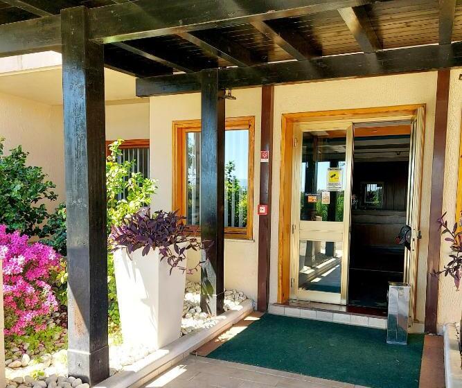 Hôtel Montebello Park