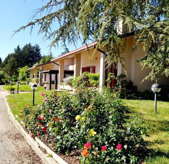 Hôtel Montebello Park