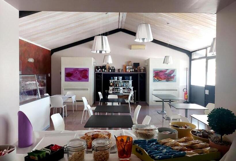 Hôtel Montebello Park