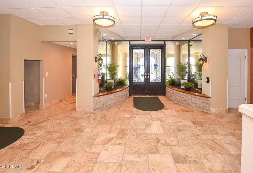 Otel Pirates Cove Resort Studios!