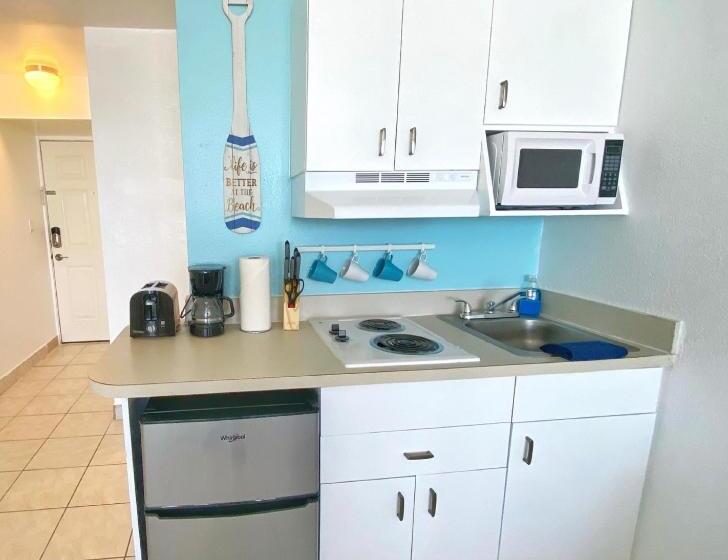 Otel Pirates Cove Resort Studios!