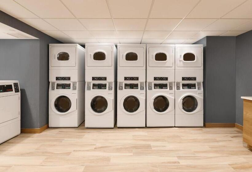 فندق Staybridge Suites Rochester   Mayo Clinic Area, An Ihg