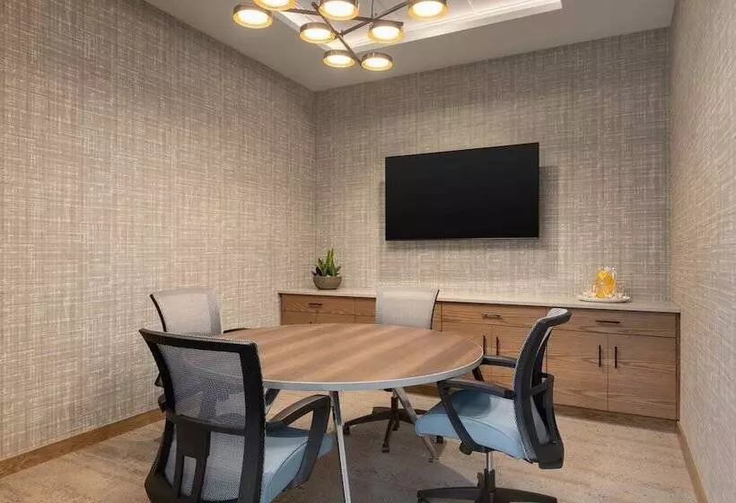 ホテル Staybridge Suites Rochester   Mayo Clinic Area, An Ihg