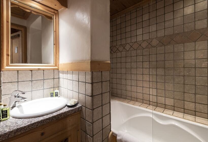 בית מלון כפרי Terresens   Chalet Les Cascades