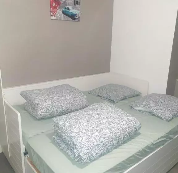 پانسیون Studio Meublé Au Rdc , Proche Lac