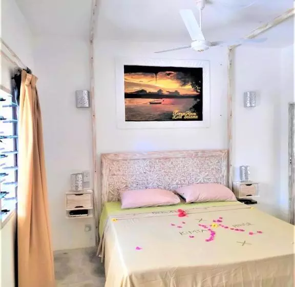 Bed and Breakfast Kimya House, Watamu