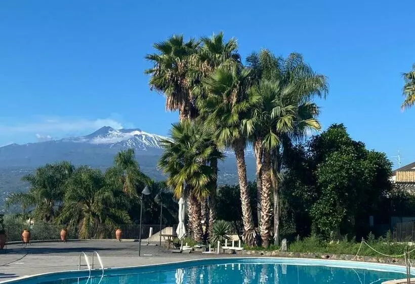 هتل Agriturismo Serra San Biagio