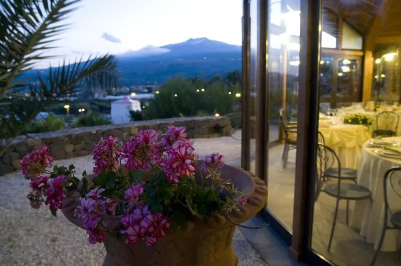 ホテル Agriturismo Serra San Biagio