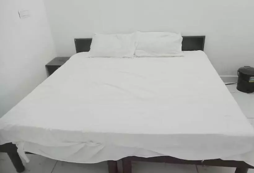 Hotel Goroomgo Swapnodeep Residency Digha