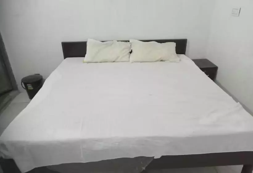 Hotel Goroomgo Swapnodeep Residency Digha