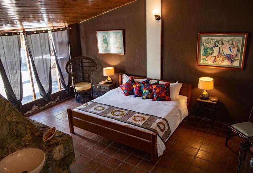 هتل Los Olivos Santiago Atitlan