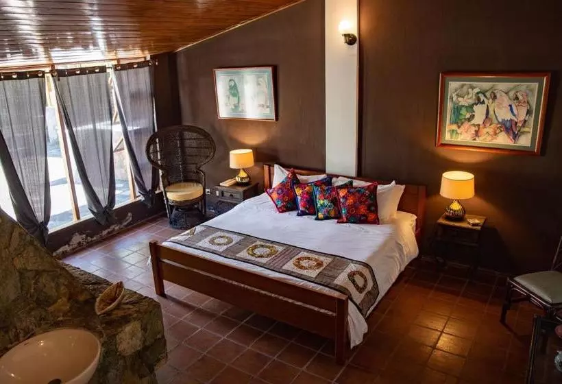 هتل Los Olivos Santiago Atitlan