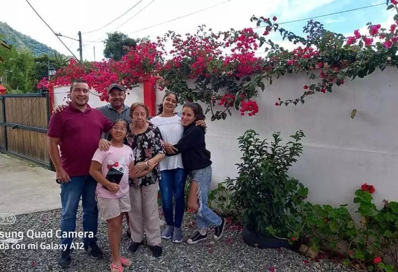 ペンション Casa Hotel Villa Marta