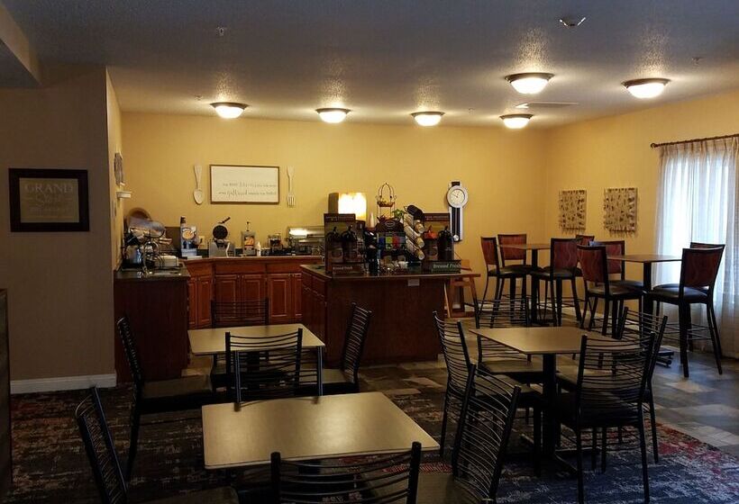 Grandstay Residential Suites Hotel Eau Claire