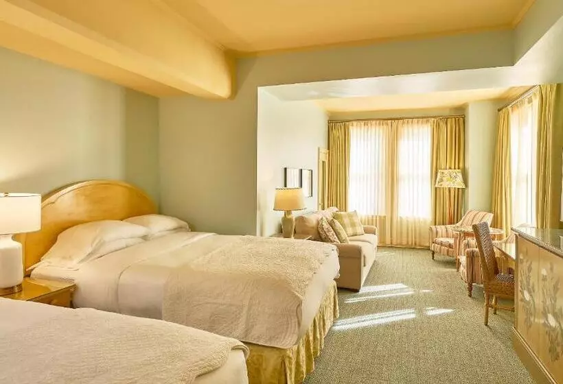 Отель Ashland Springs