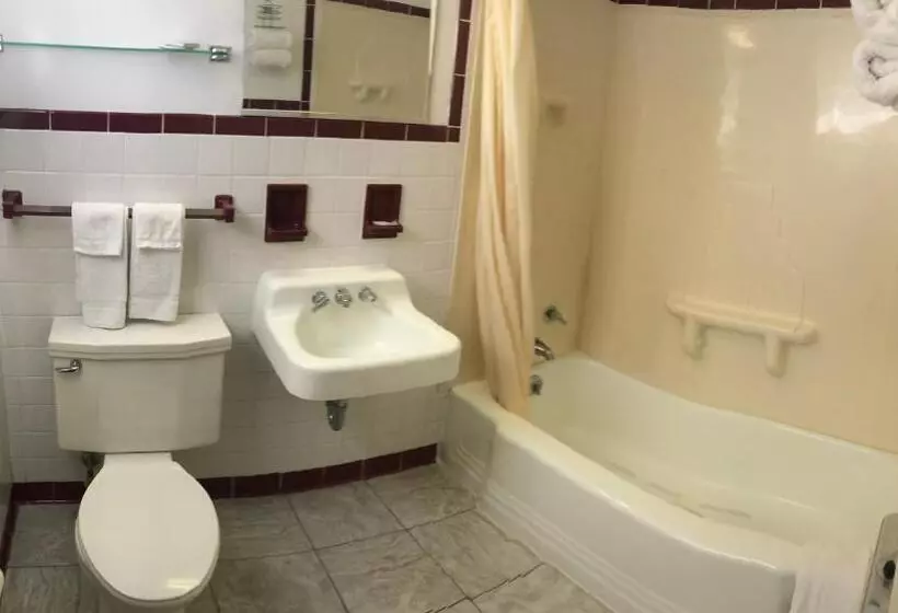 호텔 Budget Inn Clearfield Pa