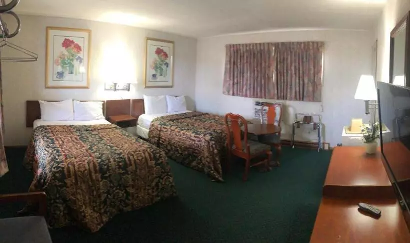 호텔 Budget Inn Clearfield Pa