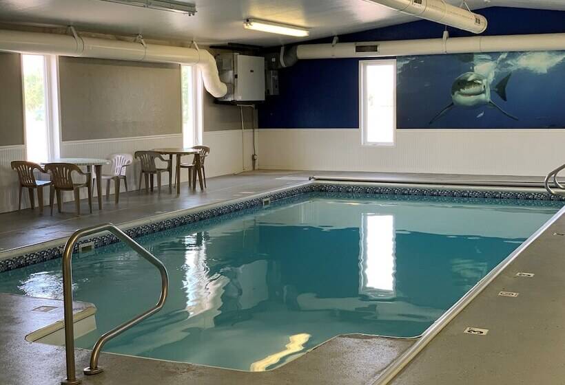 فندق Fairbridge Inn & Suites Williston