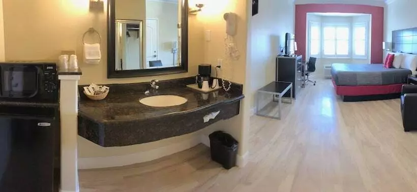 Отель Gateway Inn And Suites San Francisco Sfo Airport