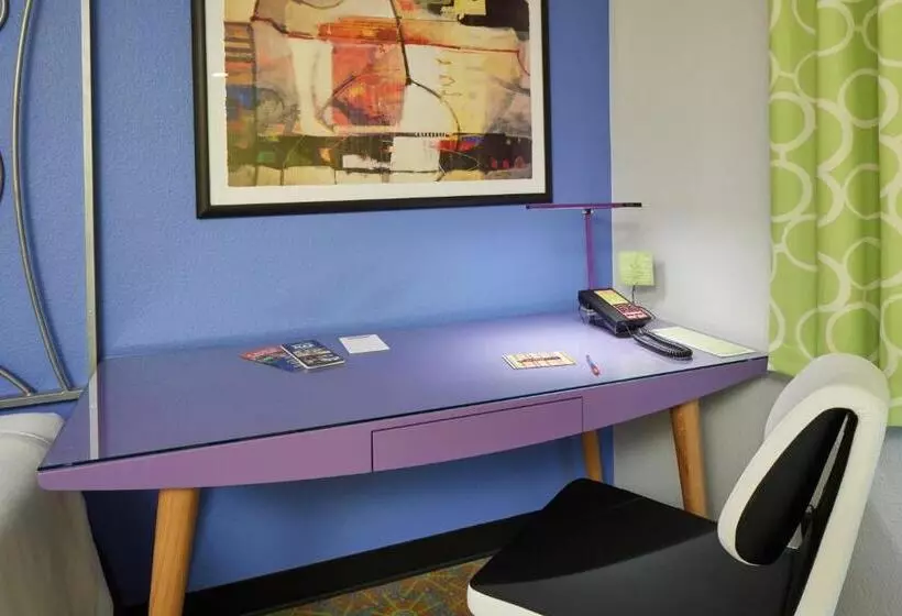 هتل Inn At Northrup Station