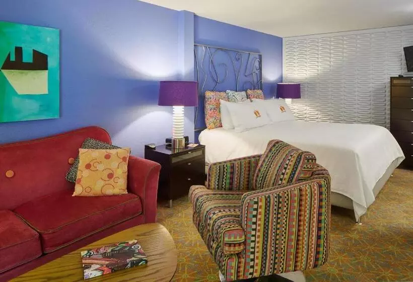 هتل Inn At Northrup Station