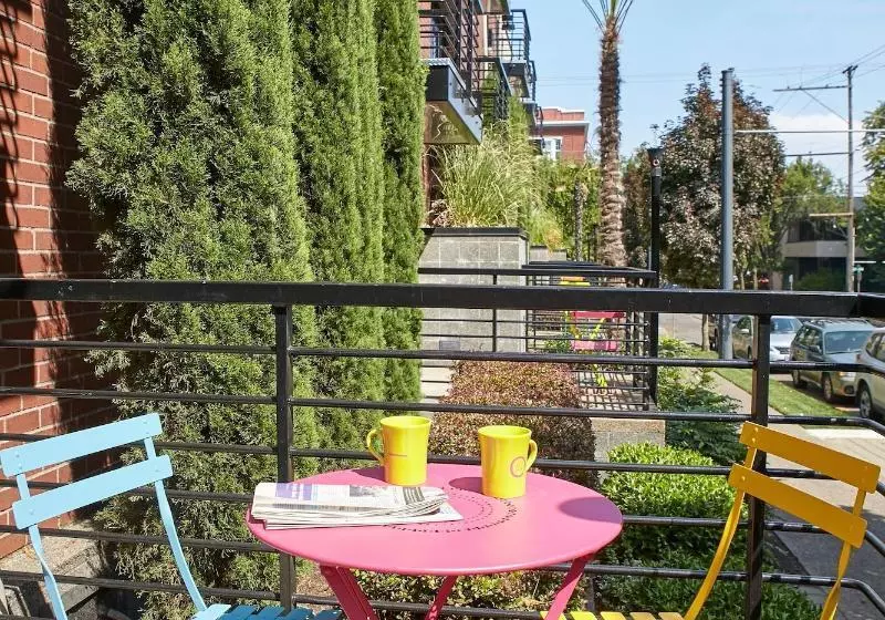 هتل Inn At Northrup Station