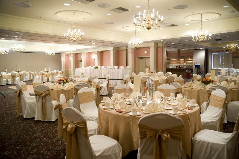 Otel Inn At Reading & Conference Center