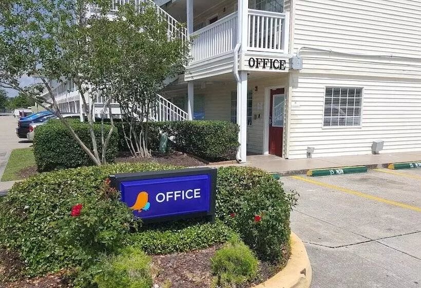 בית מלון כפרי Intown Suites Extended Stay Select New Orleans La   Harvey