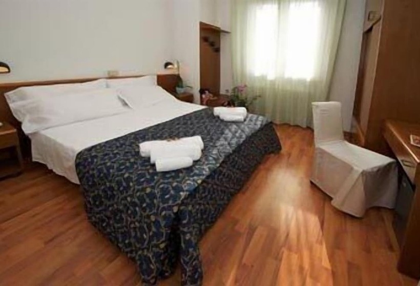 בית מלון כפרי Mediterraneo