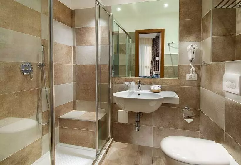 ホテル Mediterraneo