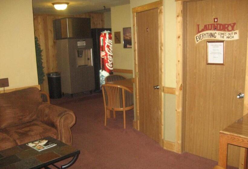 هتل New Summit Inn