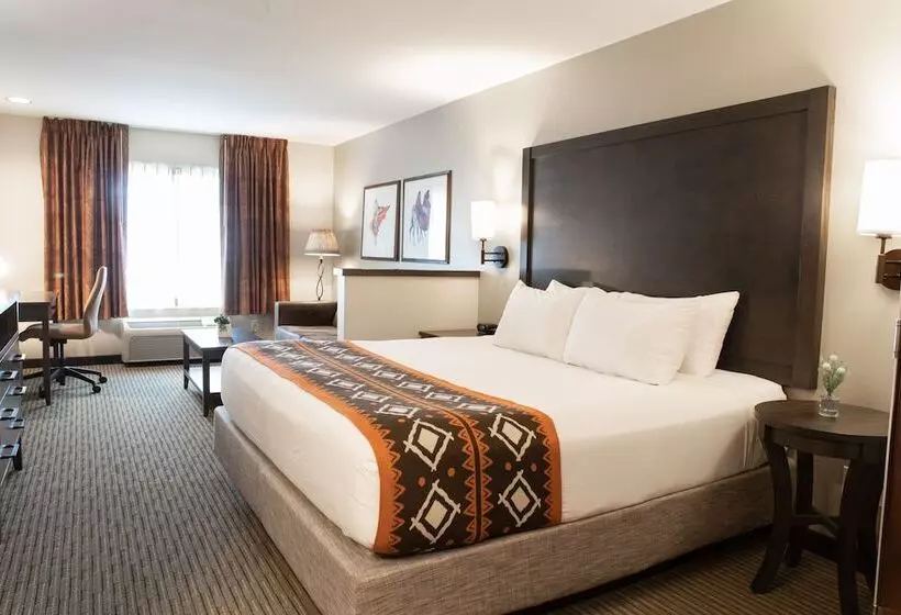 هتل Oxford Suites Pendleton
