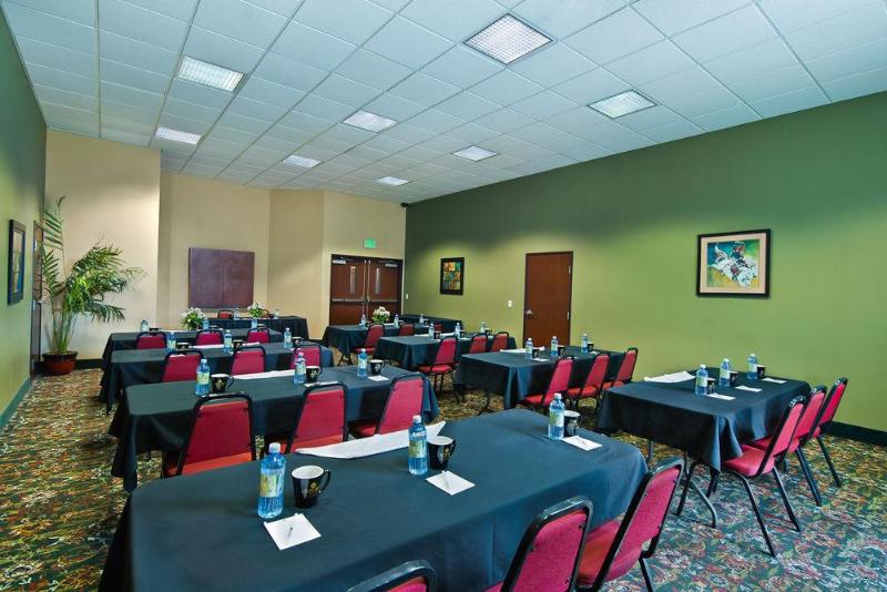 Hotel Oxford Suites Pendleton