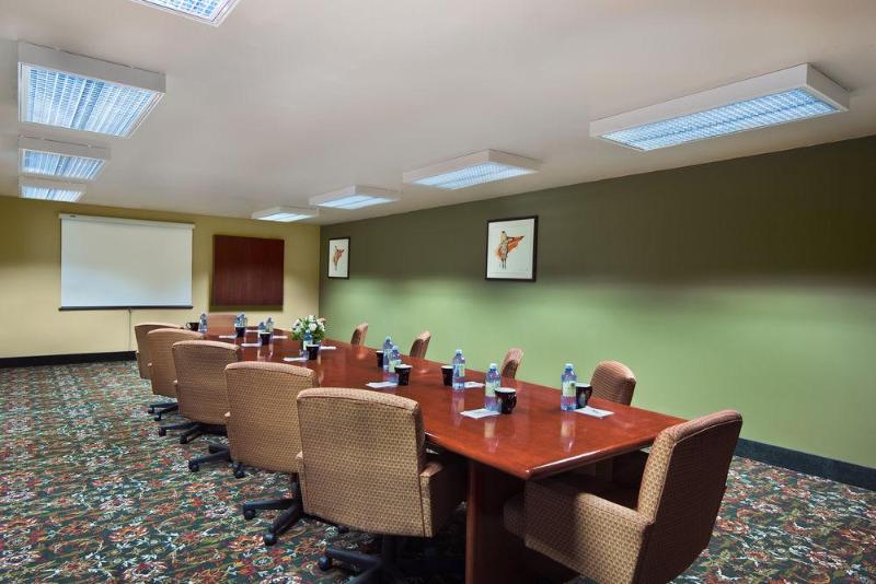 Hotel Oxford Suites Pendleton